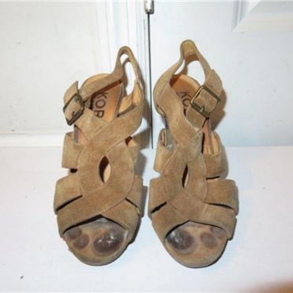 MICHAEL KORS BROWN SUEDE OPEN TOE SHOES SIZE 5 1/2 - Picture 2 of 6